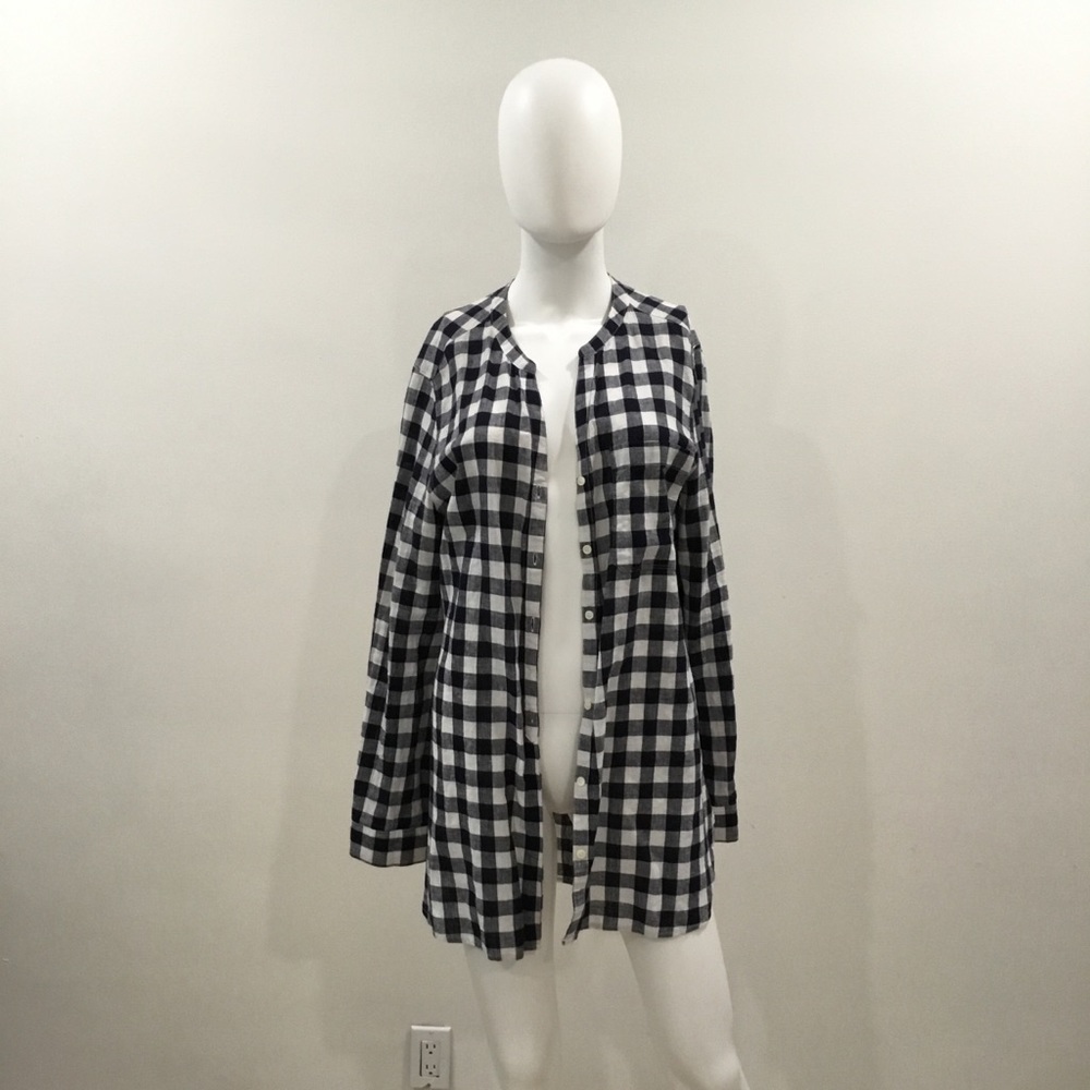 Old Navy Long Sleeve Button Down Flannel - Large